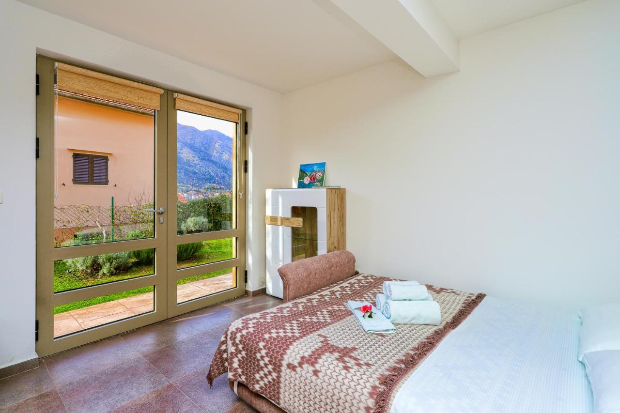 Apartment Castellino โกตอร์ ภายนอก รูปภาพ